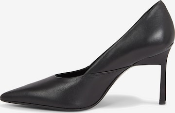 Calvin Klein Pumps in Black: front