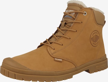 Boots stringati di Palladium in marrone: frontale