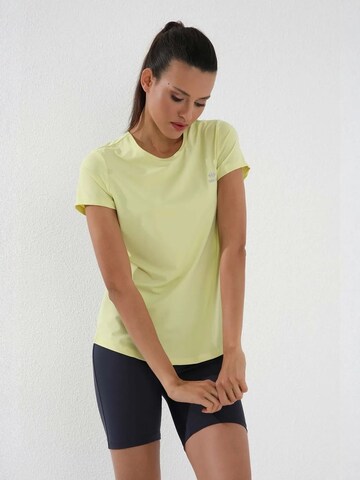 Tommy Life Shirt in Yellow