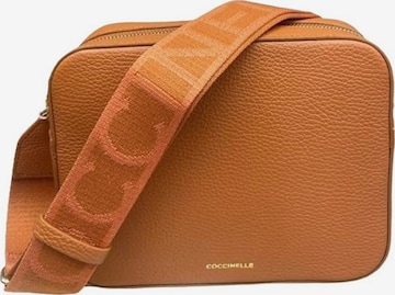 Borsa a tracolla 'E5MN555M301' di Coccinelle in arancione: frontale