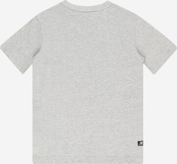 new balance Shirts i grå