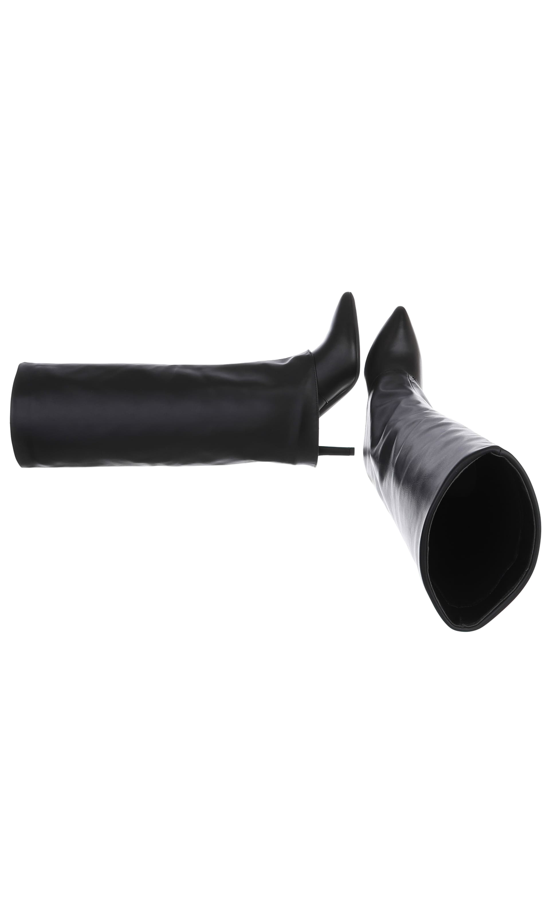 Ital-Design Boots in Black