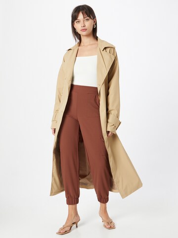SISTERS POINT Tapered Pants 'NUPA-PA' in Brown