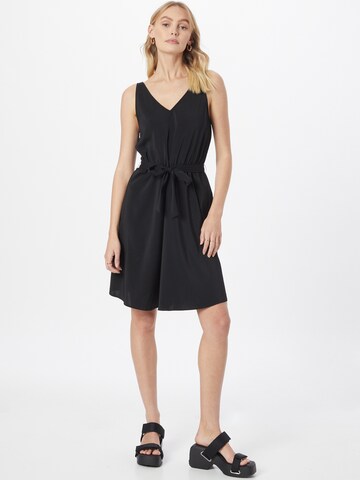 Robe d’été 'KRISTINA LAIA' VILA en noir : devant