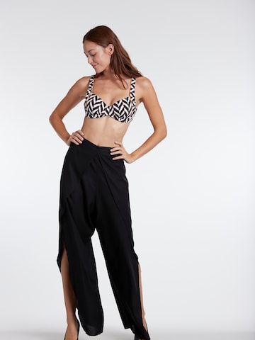 OLYMPIA Loosefit Broek in Zwart