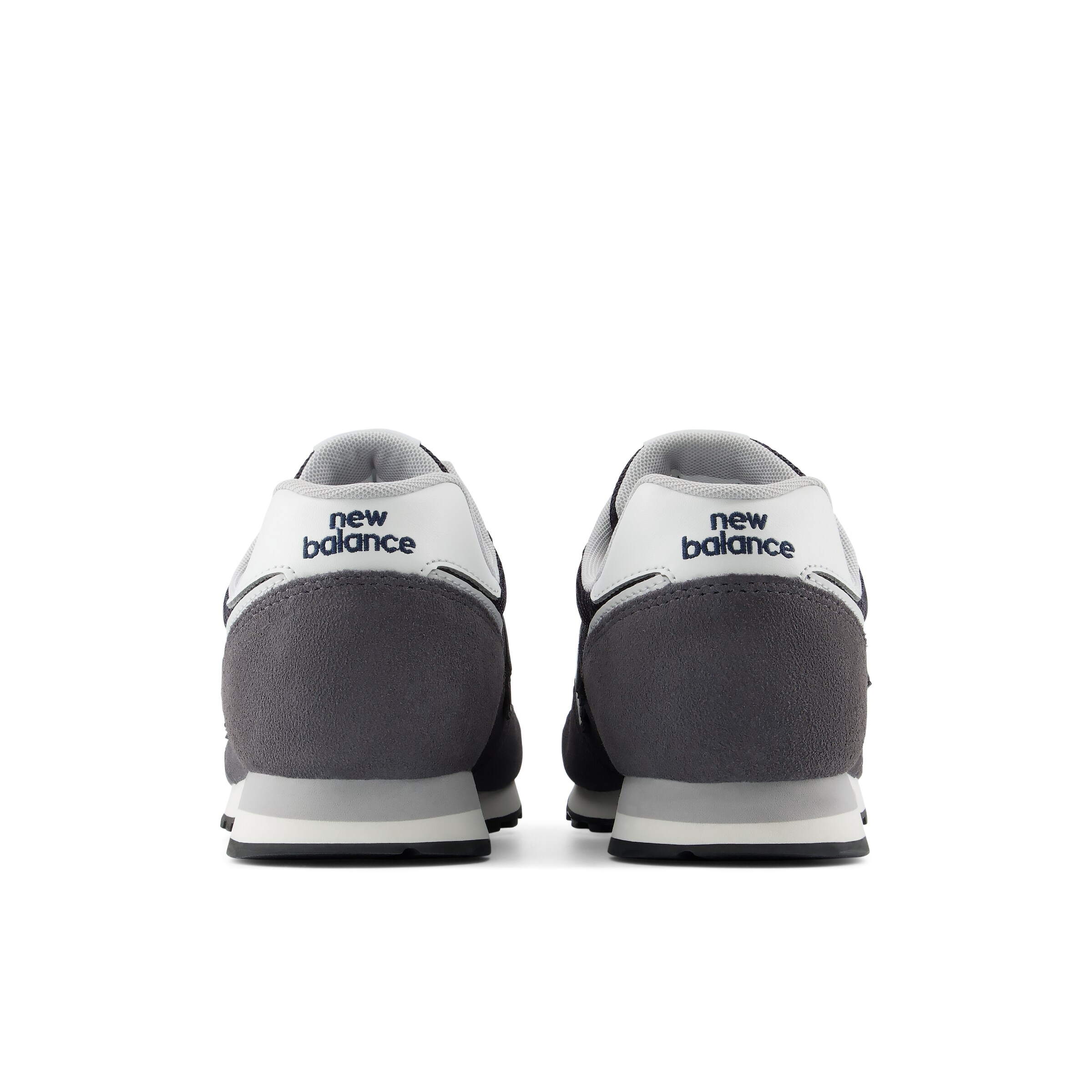 new balance Sneakers in Grey