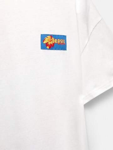 Pull&Bear Tričko 'BRAZIL' - Biela
