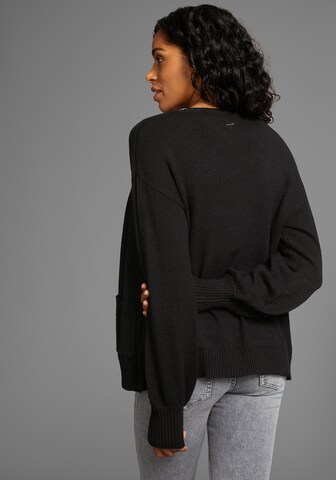 LAURA SCOTT Strickjacke in Schwarz