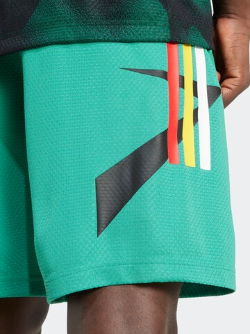 ADIDAS SPORTSWEAR Обычный Спортивные штаны 'TIRO' в Зеленый