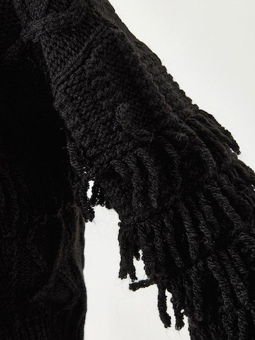 Pullover di Bianco Lucci in nero