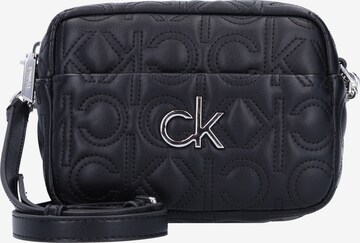 Calvin Klein Umhängetasche in Black: front