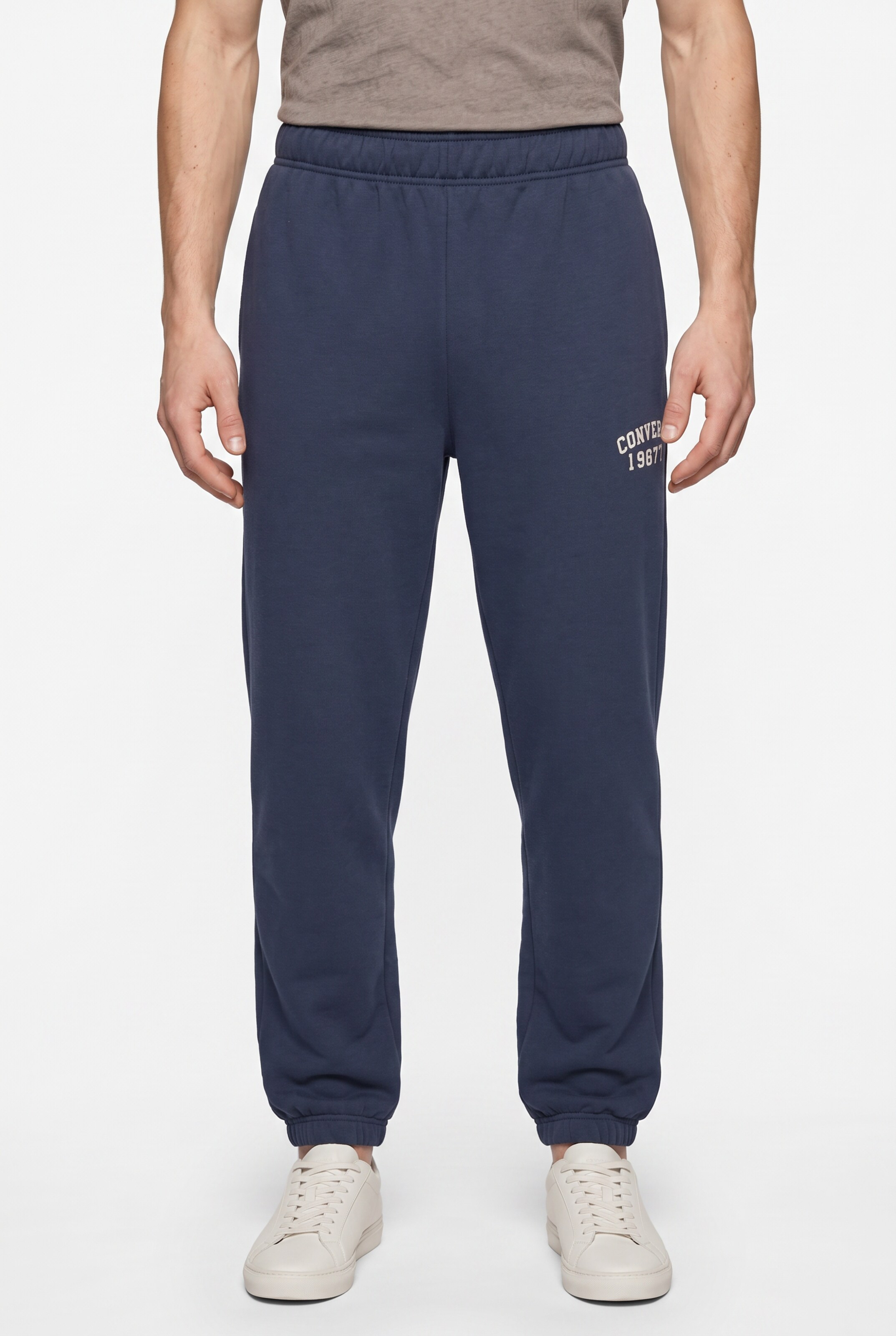 CONVERSE Regular Jogginghose in Blau: Vorderseite