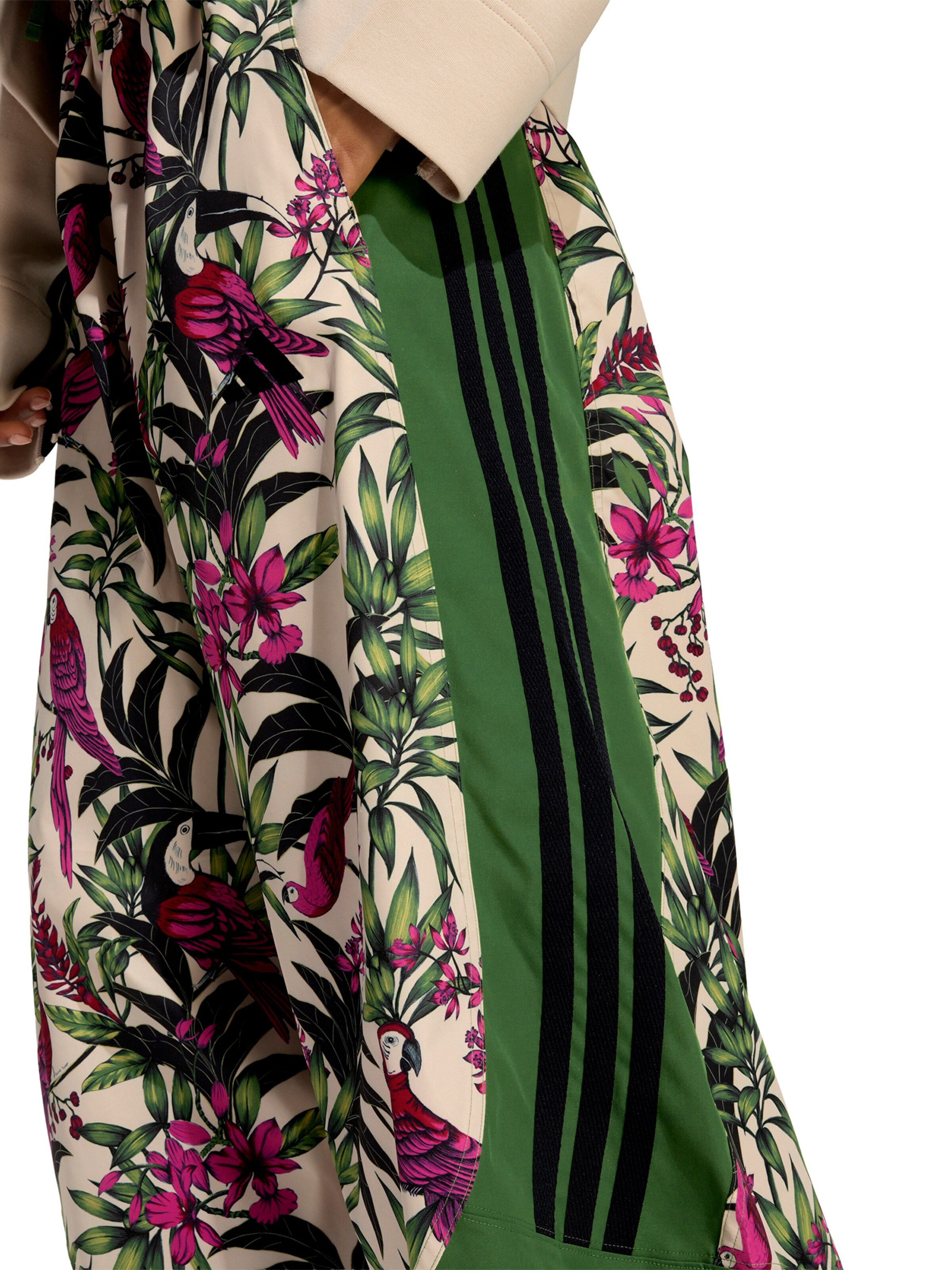 ADIDAS SPORTSWEAR Baggy Sportnadrágok 'FARM PRM' - zöld