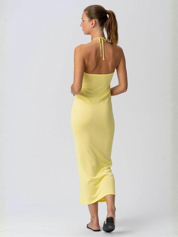 TEESHOPPEN Dress ' Jasmin ' in Yellow