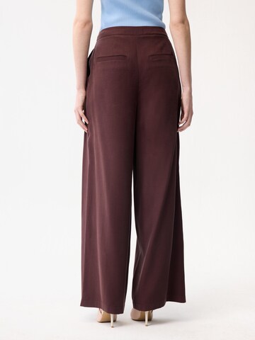 adl Wide leg Trousers in Purple