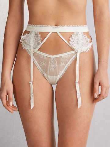 INTIMISSIMI Strumpfhalter 'Glisten in the Light' in Weiß: Vorderseite