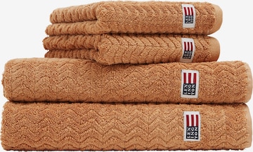 Lexington Towel in Brown: front