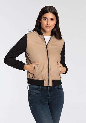 Gipsy Between-Season Jacket in Beige