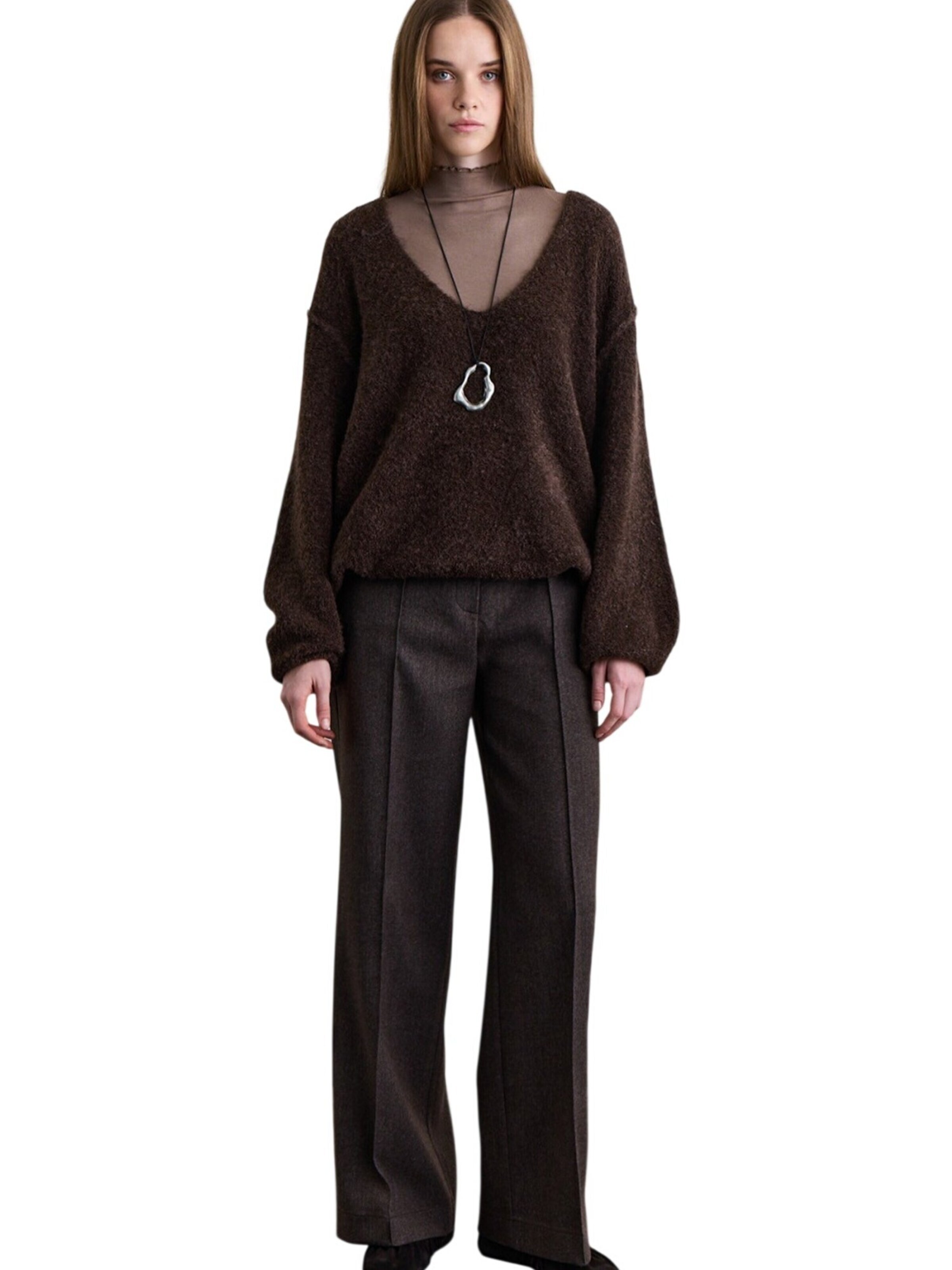 MANUKA Sweater in Brown: front