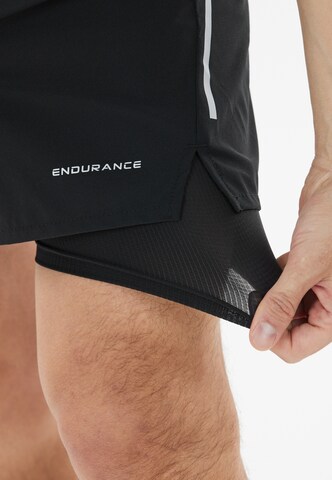 ENDURANCE Regular Sportbroek in Zwart