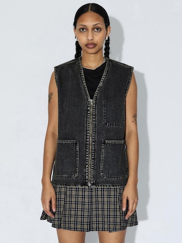 Dr. Denim Vest 'Enver Worker' in Black: front