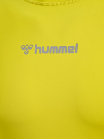 T-Shirt fonctionnel Hummel en jaune