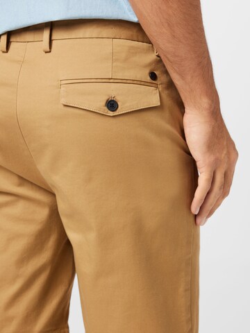 Clean Cut Copenhagen Regular Shorts in Braun