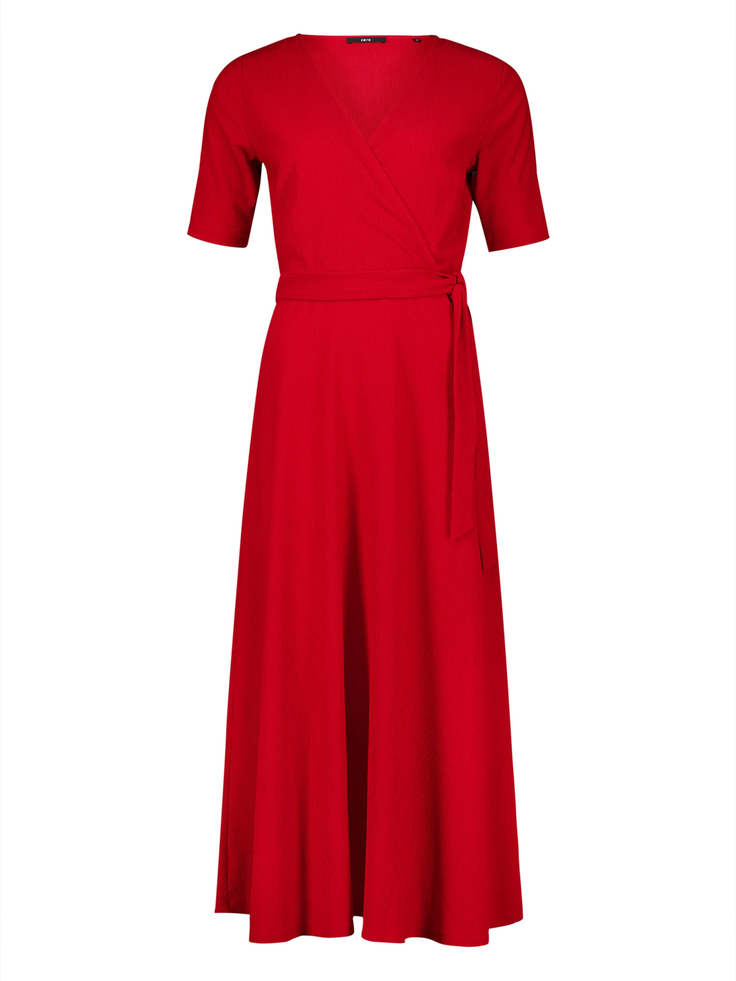 Robe de soirée zero en rouge : devant