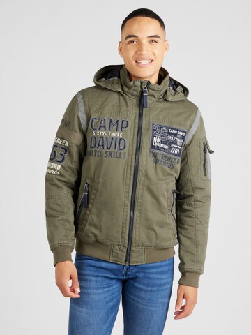 CAMP DAVID Between-Season Jacket in Green: front