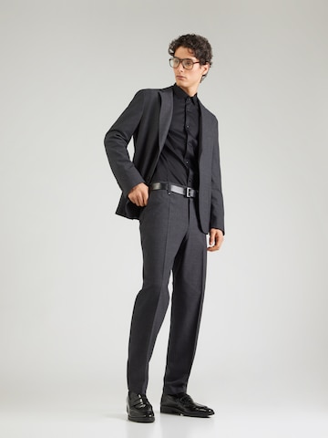 Regular Pantalon à plis 'C-Perin-242' BOSS Black en gris