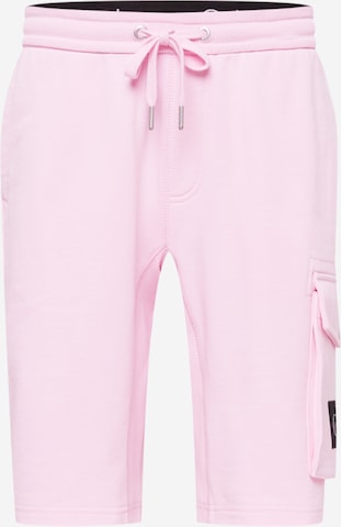 Calvin Klein Jeans Cargo Pants in Pink: front