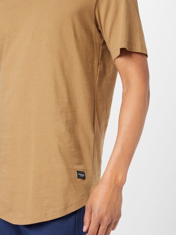 JACK & JONES - Ajuste regular Camiseta 'NOA' en marrón