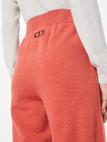 Twinset Tapered Pants in Red