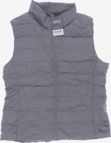 UNIQLO Vest in XL in Grey: front