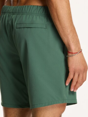 Pantaloncini da bagno 'MIKE' di Shiwi in verde