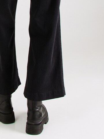 Bootcut Jeans di GARCIA in nero
