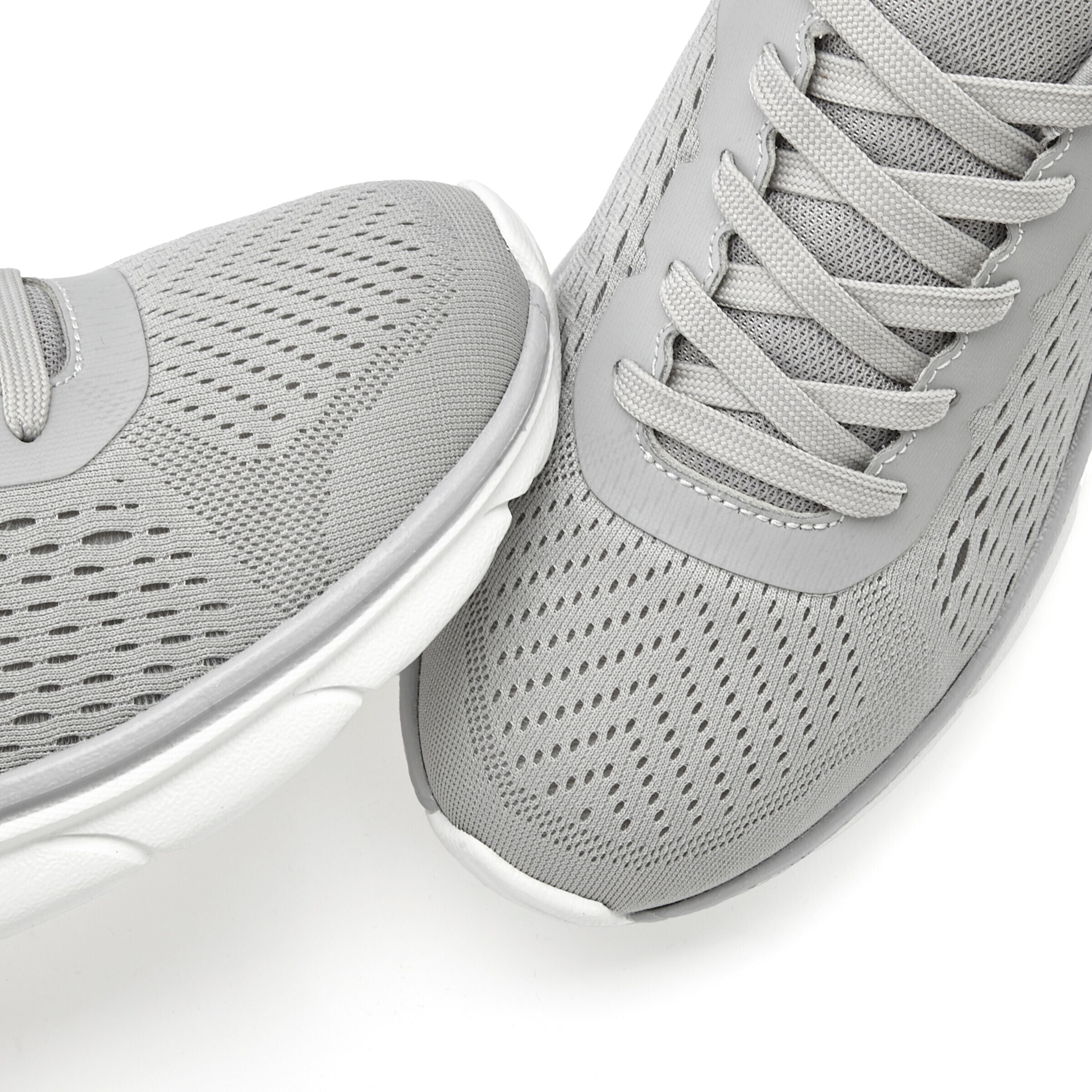 Sneaker low de la JOHN DEVIN pe gri