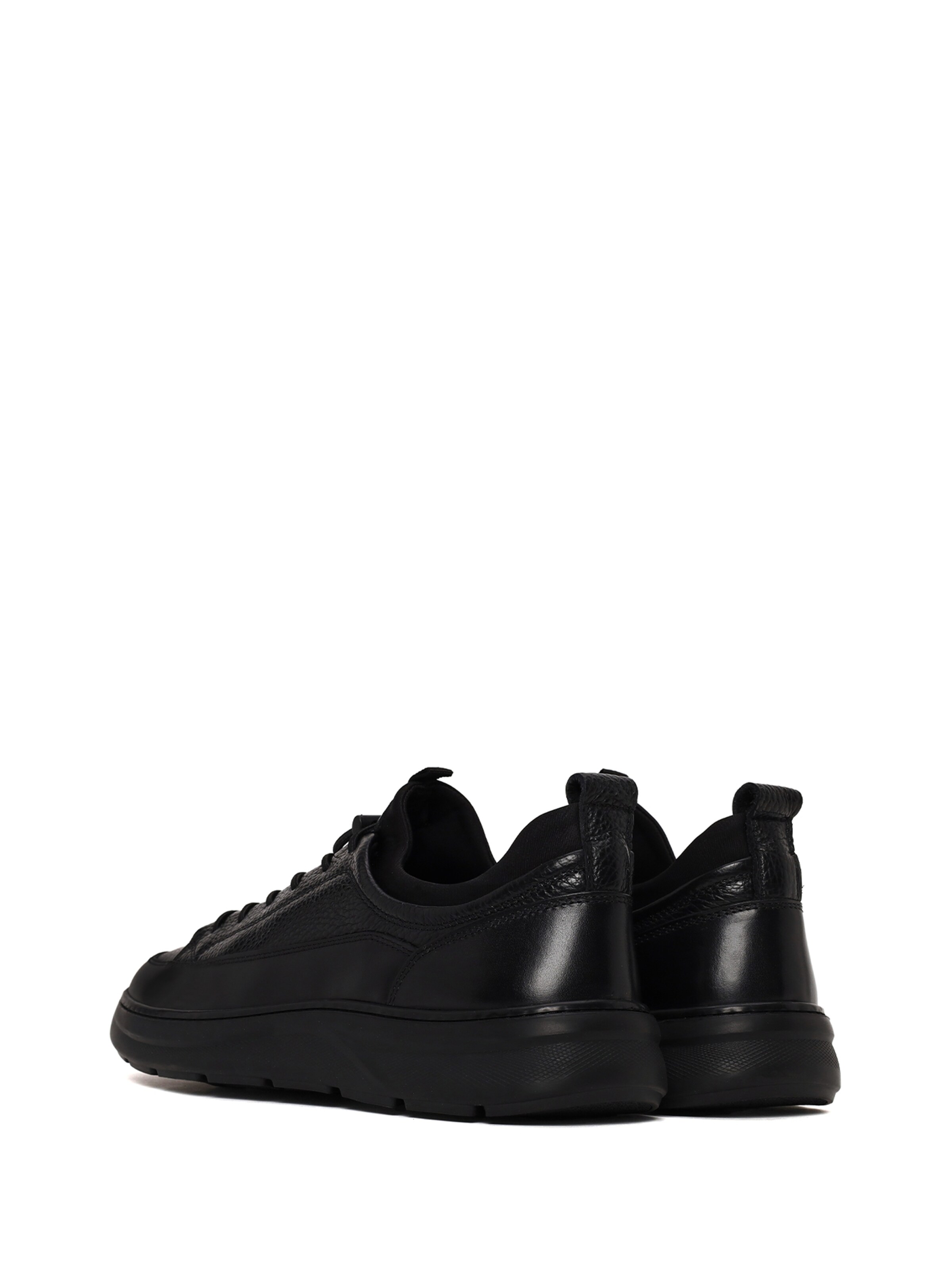 Baskets basses Derimod en noir