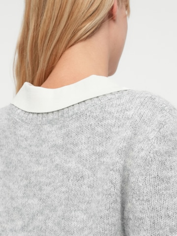 ONLY Sweater 'ONLAZU' in Grey