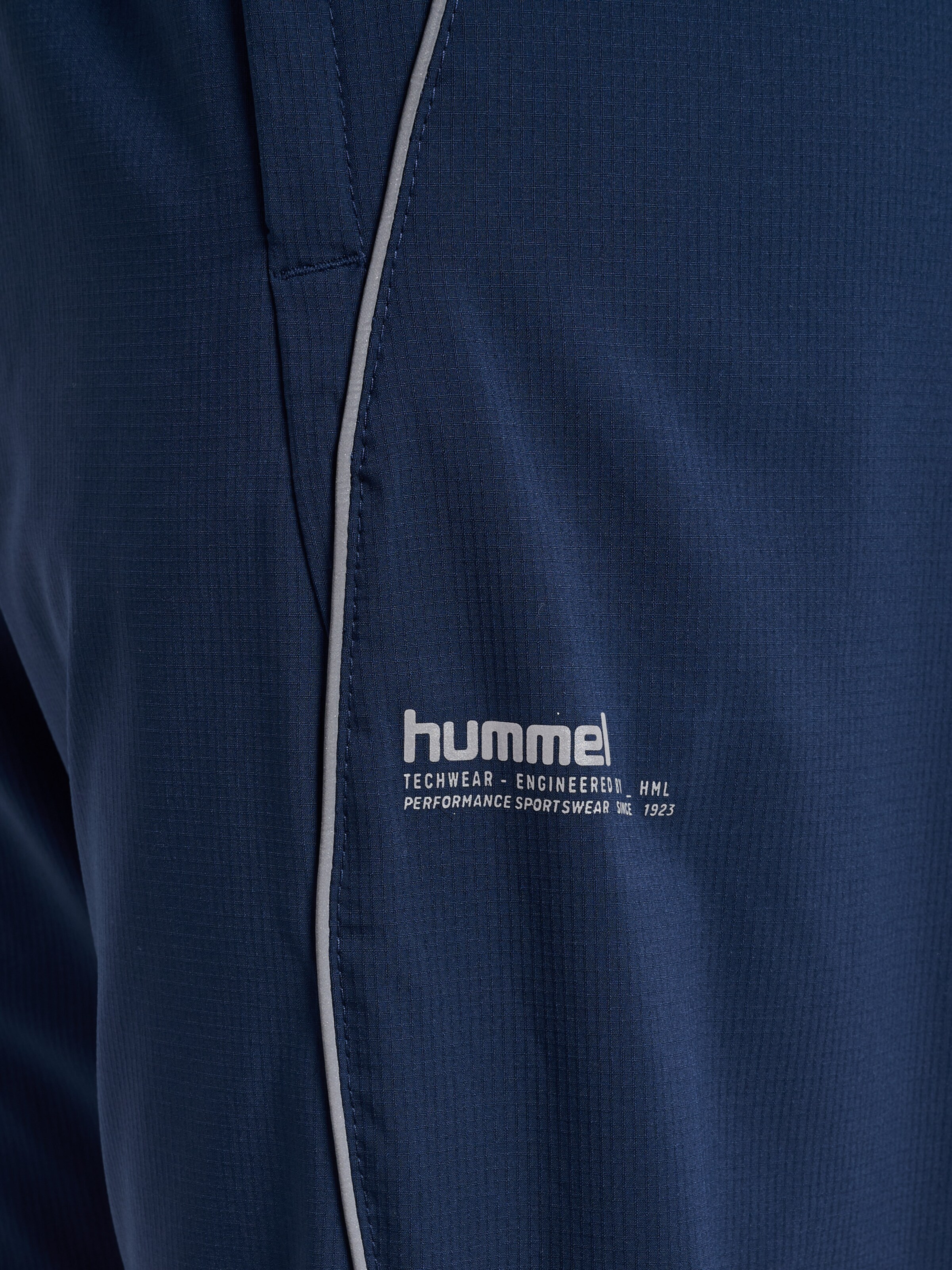 Hummel Regular Sportbroek in Blauw