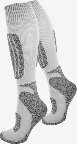 normani Athletic Socks in White: front