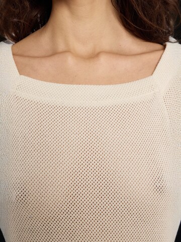 Ana Alcazar Strickkleid 'Danya' in Weiß