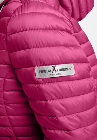 Frieda & Freddies NY Steppjacke in Pink
