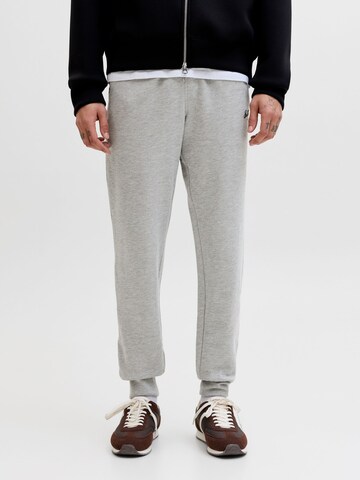 Tapered Pantaloni 'JPSTGordon' di JACK & JONES in grigio: frontale