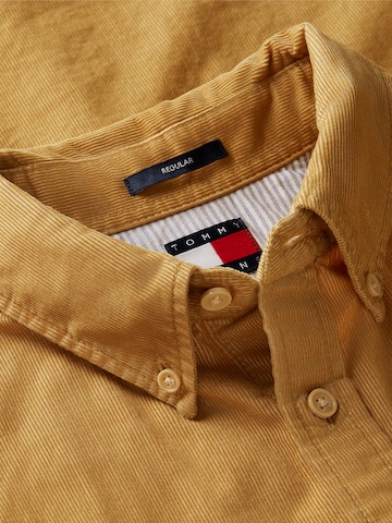 Coupe regular Chemise Tommy Jeans en beige