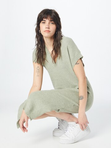 b.young Knitted dress 'NASTA' in Green