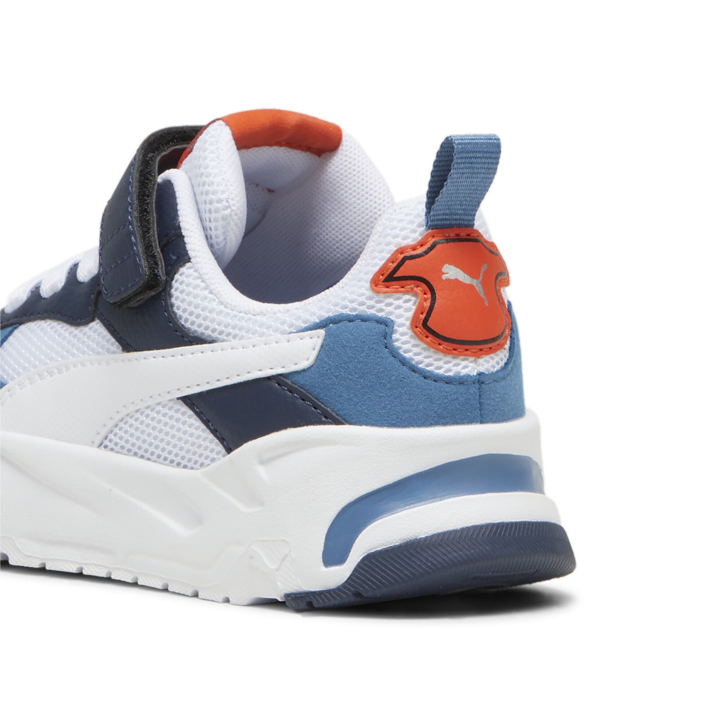 PUMA Trainers in White