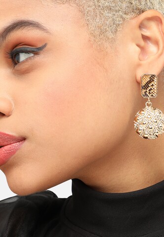 Boucles d'oreilles 'Faye' SOHI en or : devant