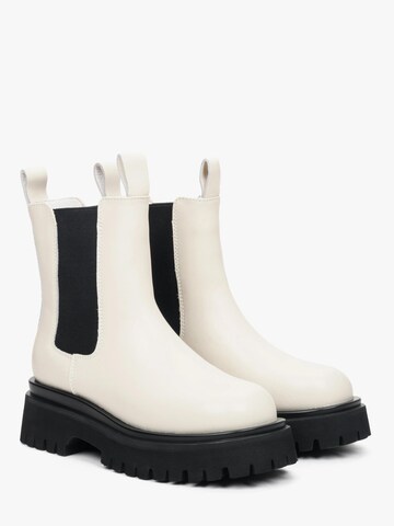 Estro Chelsea Boots '2501-02' in White