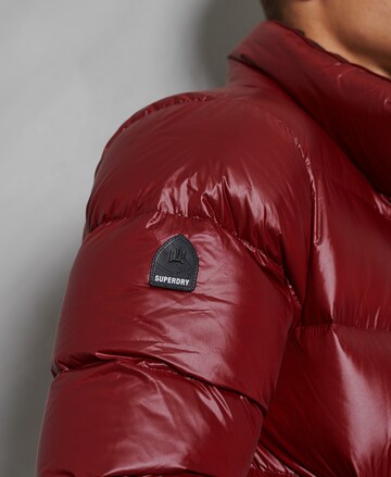 Veste mi-saison 'Luxe Alpine' Superdry en rouge